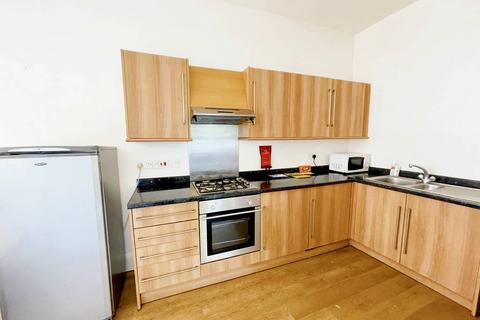 2 bedroom apartment to rent, Flat no.1, 17 Windsor Road, Doncaster DN2