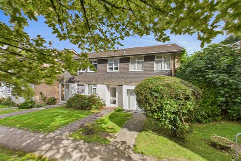 Perrymount Road, Haywards Heath, RH16