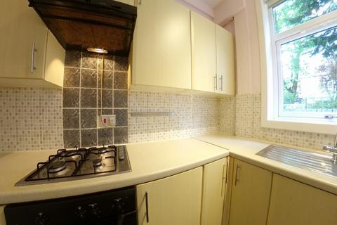 2 bedroom flat to rent, Sighthill Park, Sighthill, Edinburgh, EH11