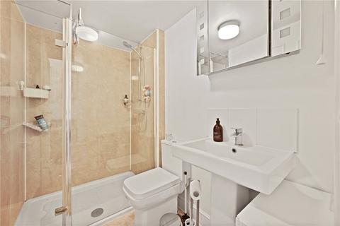 2 bedroom apartment to rent, Blenheim Gardens, London, NW2