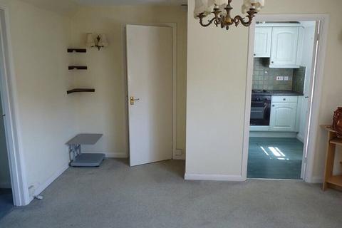 1 bedroom flat to rent, High Street, Burwash, Etchingham, East Sussex, TN19 7HA