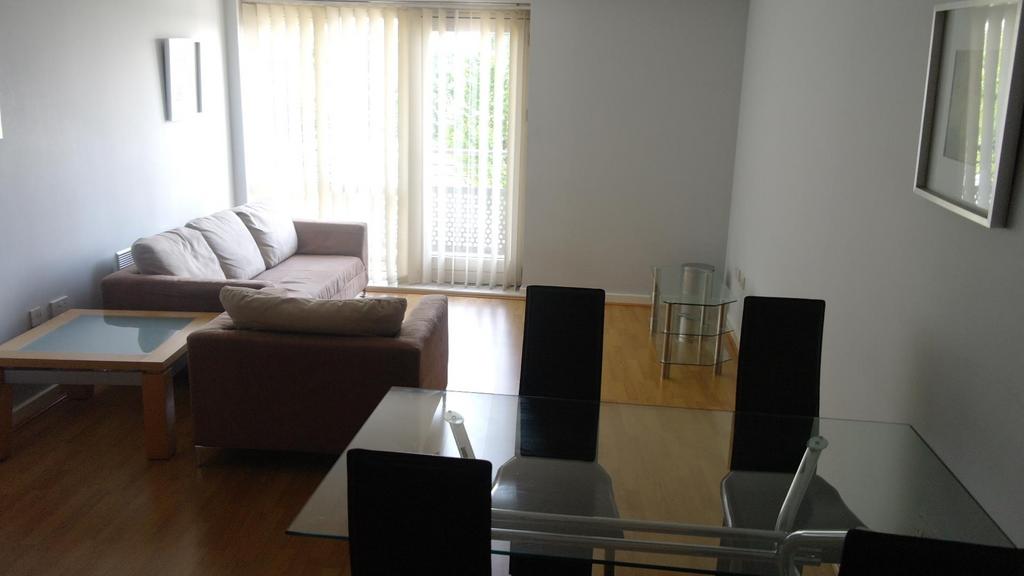 Living room2