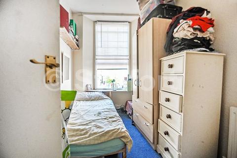 undefined, Deptford Broadway, London, SE8