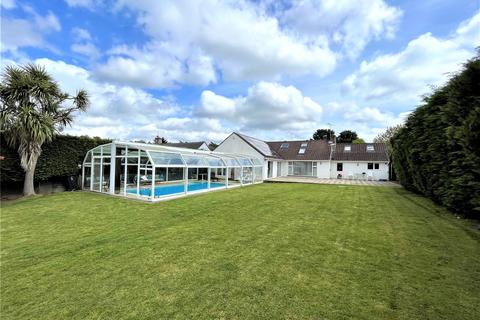 1 Cherry Tree Close, St Leonards, Ringwood, BH24 2QN