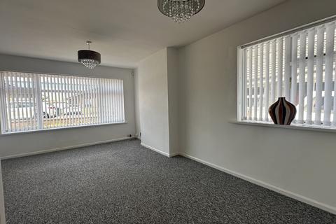 2 bedroom detached bungalow to rent, Montserrat Road, Bradford
