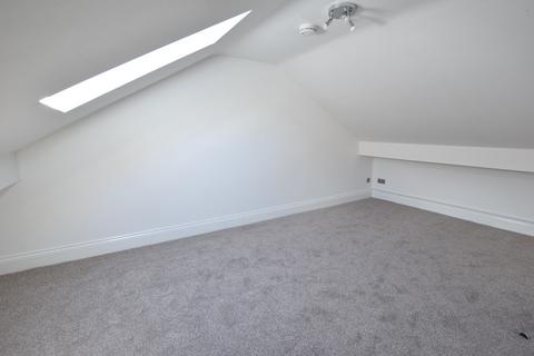 2 bedroom maisonette to rent, Poole Road, Westbourne