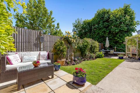 2 bedroom terraced house for sale, Lower Road, River, Dover, CT17