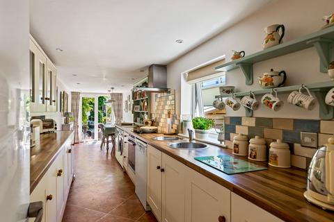 2 bedroom terraced house for sale, Lower Road, River, Dover, CT17