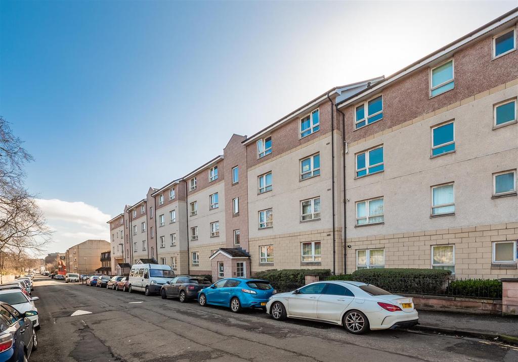 37/8 Lower London Road, Edinburgh, EH7 5TE 2 bed flat £199,000
