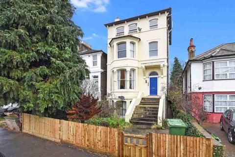 1 bedroom flat to rent, Laurel Grove, Penge