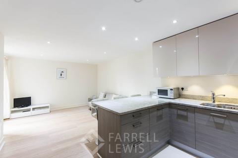 2 bedroom apartment to rent, Bromyard Avenue, London W3