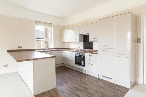 2 bedroom flat to rent, Flat , Canynge Road, BS8
