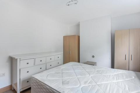 undefined, Neale Close,  East Finchley,  N2