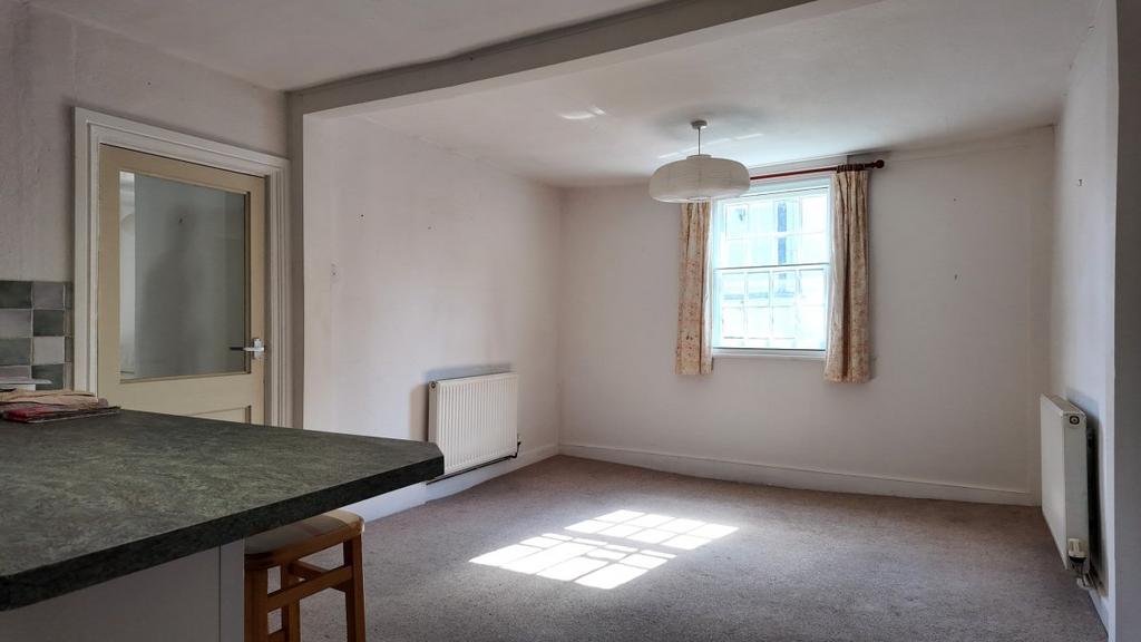 Apartment in Kington - More