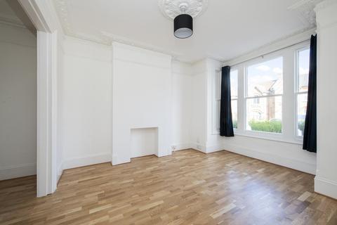 3 bedroom terraced house to rent, Upland Road, London, SE22