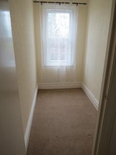 2 bedroom flat to rent, Youngs Park Road, Goodrington, Paignton TQ4
