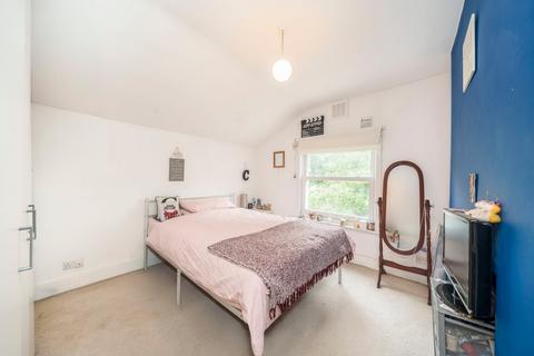 2 bedroom apartment for sale, Elliscombe Road, Charlton, SE7