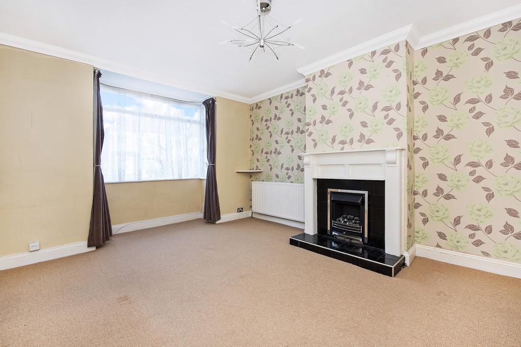 Montcalm Road, Charlton, SE7 4 bed end of terrace house £530,000