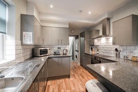 1 bedroom in a house share to rent, Hilden Street, Bolton