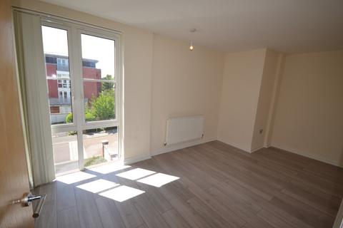 2 bedroom flat to rent, Watkin Road, Leicester LE2