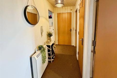 2 bedroom apartment to rent, Alderman Road, Hunts Cross Village, Liverpool, L24
