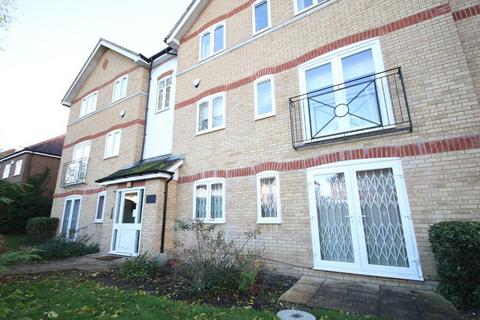 2 bedroom flat to rent, Edgware HA8