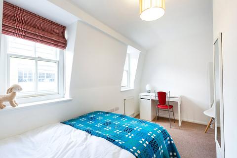 3 bedroom apartment to rent, Wharfdale Road, Barnsbury, London, N1