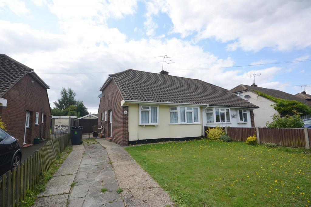 Main Road, Broomfield, Chelmsford, Essex, CM1 2 bed semidetached