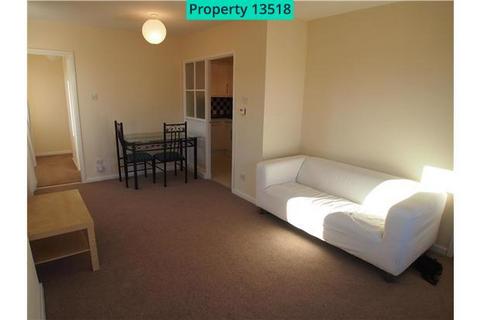 2 bedroom apartment to rent, ABBEYDALE MOUNT, LEEDS, LS5 3RA