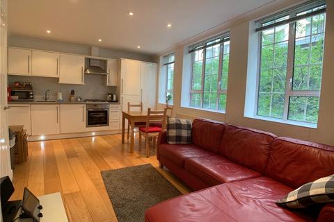 1 bedroom flat to rent, Savage Gardens, London, EC3N