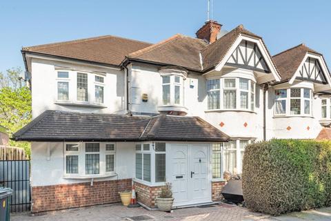 6 bedroom semi-detached house to rent, Lyndhurst Garden,  Finchley,  N3
