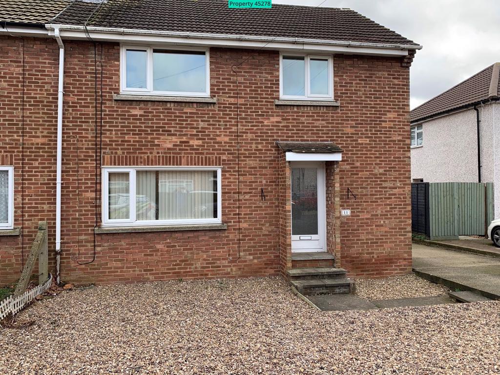 Millfield Road, Deeping St. James, Peterborough, PE6 8QX 3 bed semidetached house £795 pcm (£
