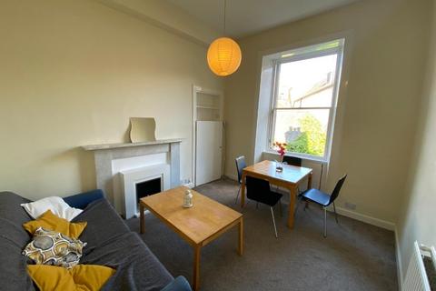 2 bedroom flat to rent, Teviot Place, Old Town, Edinburgh, EH1
