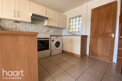 2 bedroom terraced house to rent, Shrubland Road, Colchester