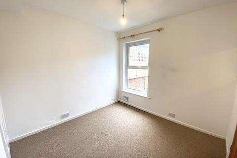 2 bedroom terraced house to rent, Oxford Road, Southsea