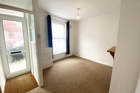 2 bedroom terraced house to rent, Oxford Road, Southsea