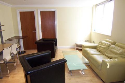 2 bedroom apartment to rent, Station Road, Harrow