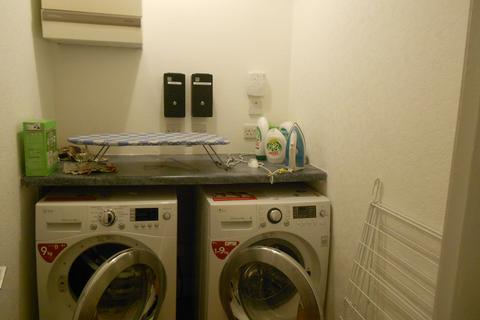 1 bedroom in a house share to rent, HOLLAND ROAD, KENSAL GREEN, LONDON NW10