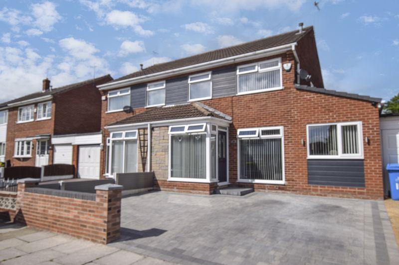 Oakfield Drive, Widnes 3 bed semidetached house £200,000