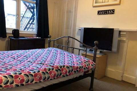 1 bedroom in a house share to rent, Double Room, Saxby Street, Leicester