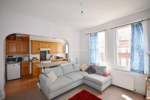 2 bedroom apartment to rent, Endymion Road, London SW2