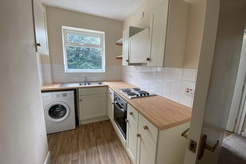 1 bedroom flat to rent, 55-57 West Street, Sittingbourne, Kent, ME10