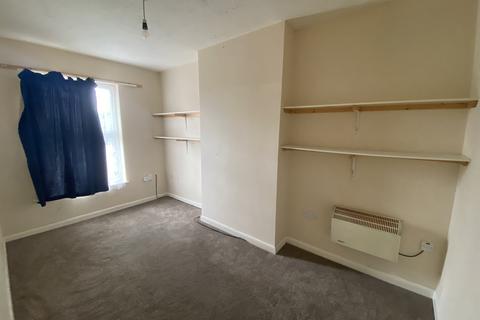 1 bedroom flat to rent, 55-57 West Street, Sittingbourne, Kent, ME10