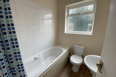 1 bedroom flat to rent, 55-57 West Street, Sittingbourne, Kent, ME10