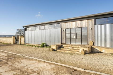 Office to rent, Churchill Heath Farm, Kingham