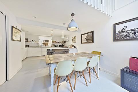 undefined, Wellington Row, Columbia Road, Hackney, London