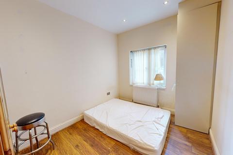 1 bedroom flat to rent, Western Road, Hove, BN3