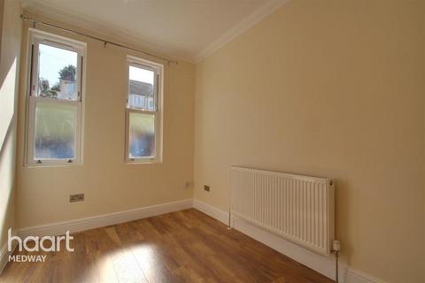 1 bedroom apartment to rent, Delce Road, Rochester