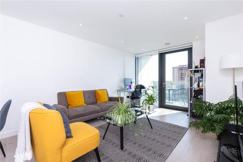 2 bedroom apartment to rent - Carriage House, 10 City North Place, London, N4