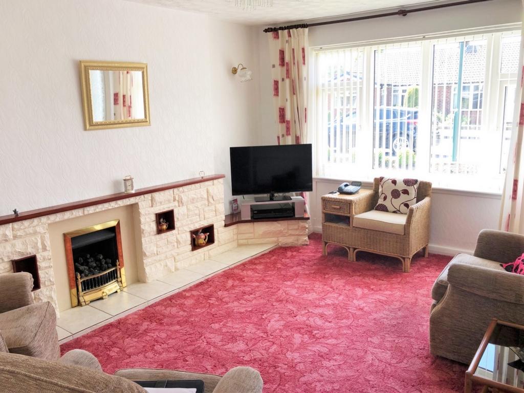 Castle Road, Redcar, TS10 2 bed bungalow £117,500